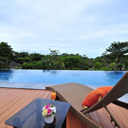 Dusit Talai Resort Nong Nam Daeng Exteriér fotografie
