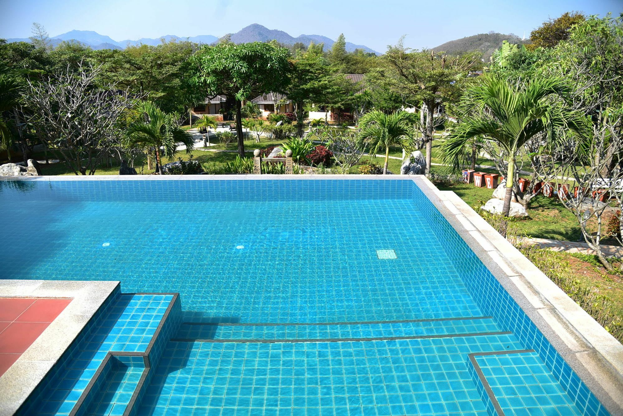 Dusit Talai Resort Nong Nam Daeng Exteriér fotografie