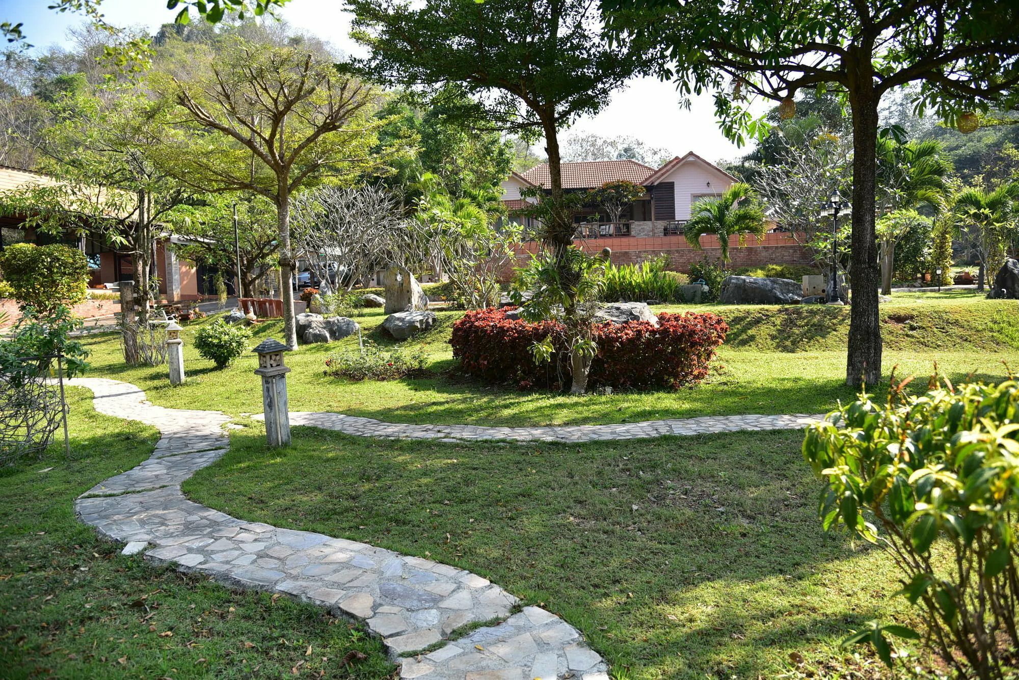 Dusit Talai Resort Nong Nam Daeng Exteriér fotografie